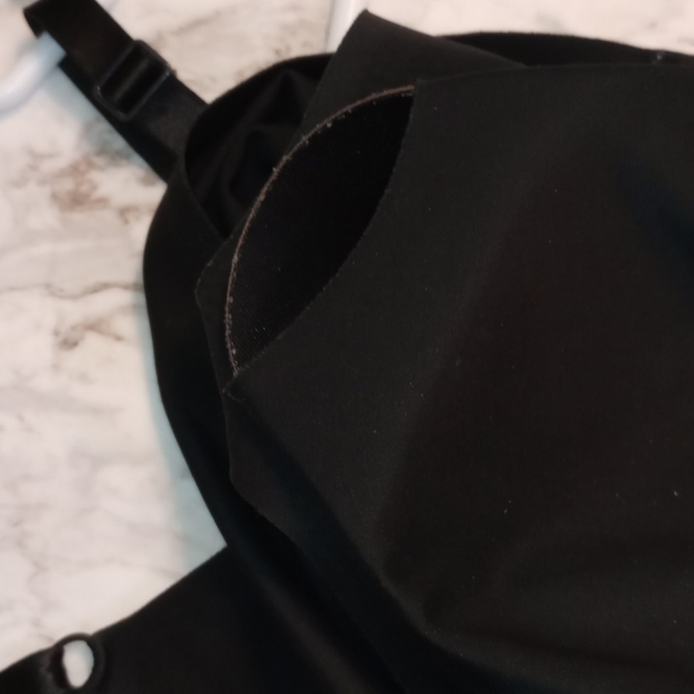 CALVIN KLEIN - Adjustable Bralette + Removable Pads - Size: Large - Picture 8 of 10